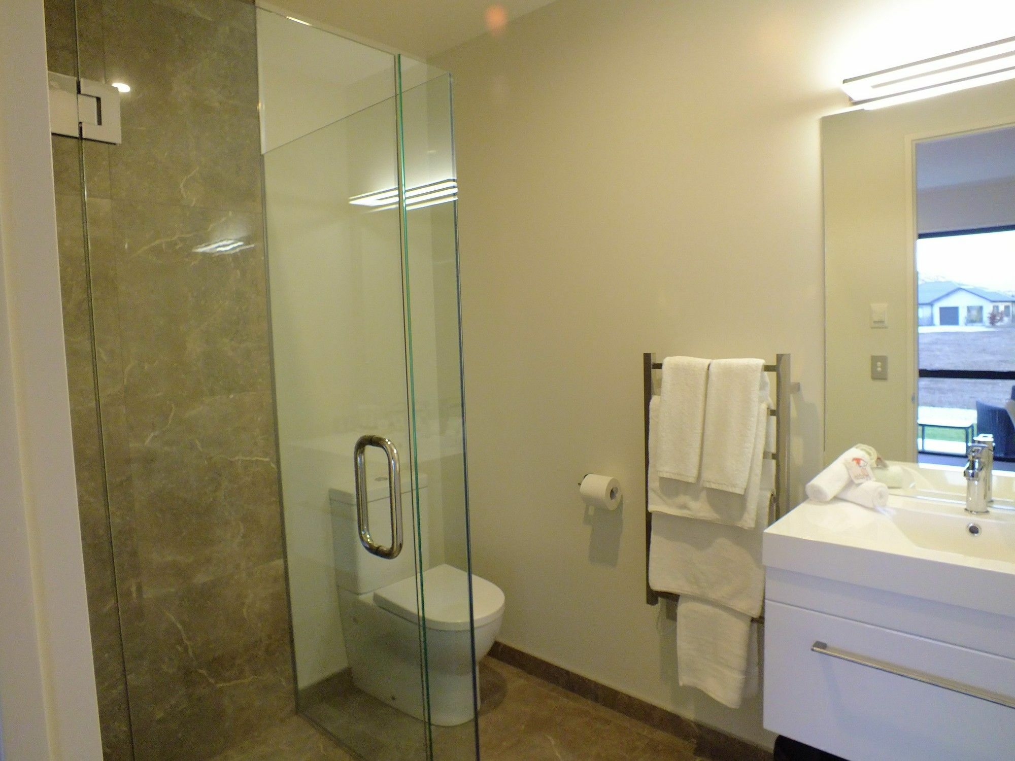 Copper Beech Wanaka - Luxury Accommodation المظهر الخارجي الصورة